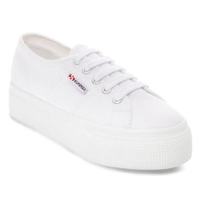 Superga – The Classic Platform Sneaker in White